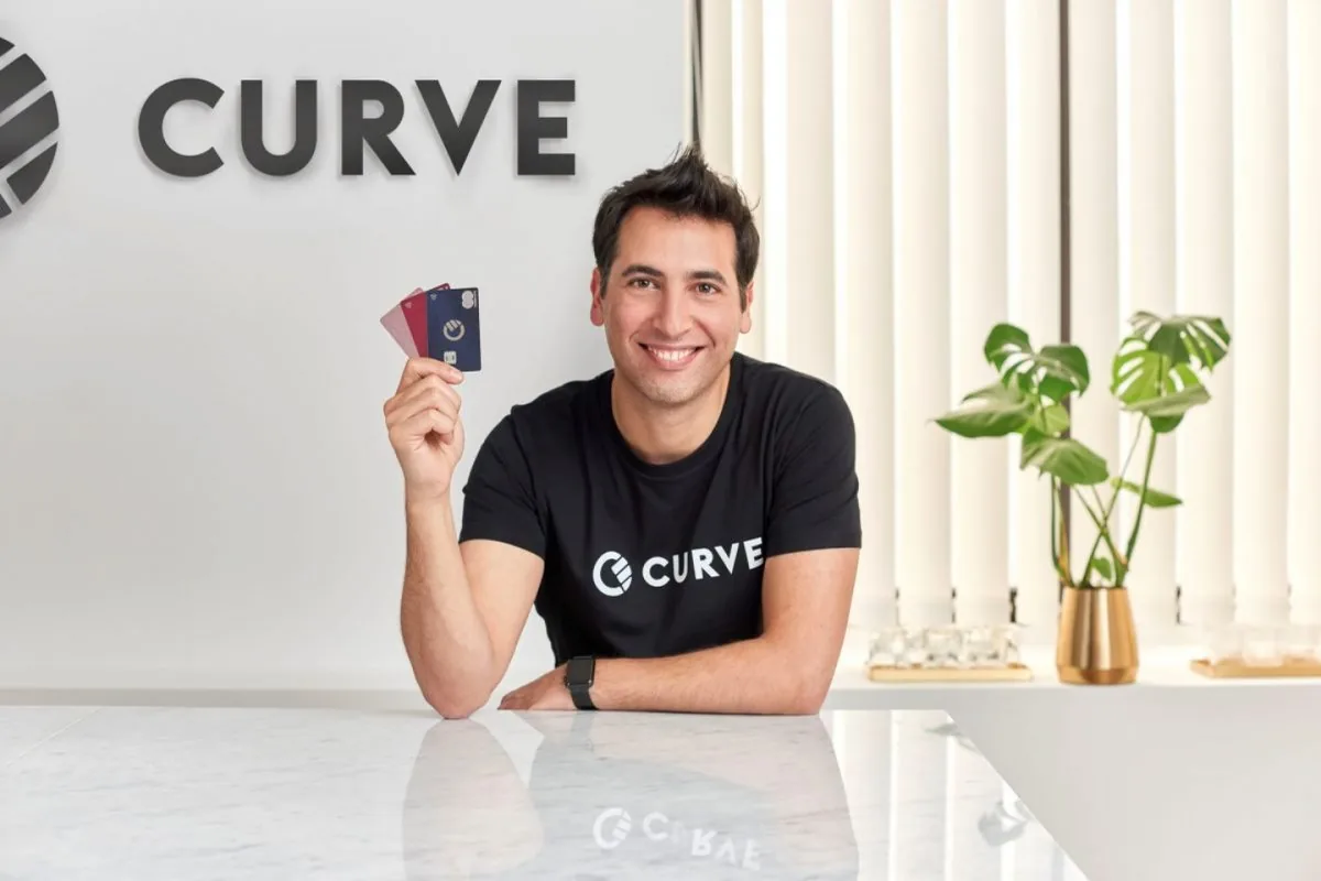 Shachar Bialick, Curve founder